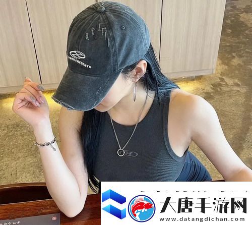 69美女直播-網(wǎng)友：感受魅力與活力的完美結(jié)合-心動不已！