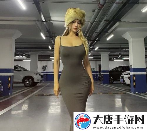 豐滿(mǎn)的女鄰居：她的魅力如春風(fēng)-溫暖你的心靈與每一個(gè)日夜！
